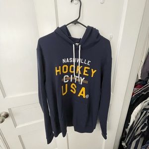 NASHVILLE PREDS HOODIE !!